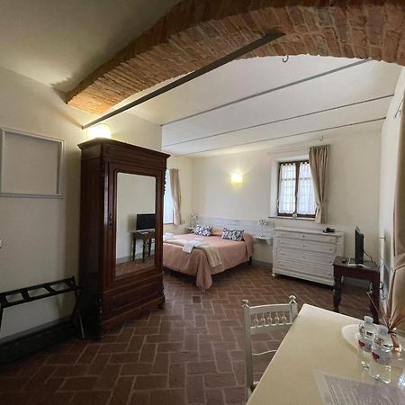 Relais Palazzo Paleologi Sec.Xiv Hotel Lu (Piedmont) Luaran gambar